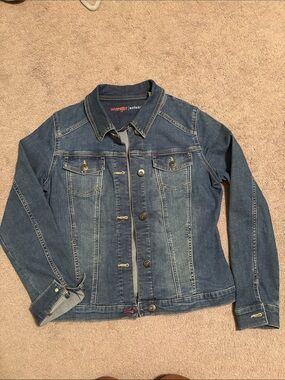 Wrangler Medium Blue Denim Trucker Jacket